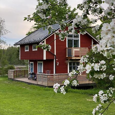 Sea Side Cabin Borlänge Zewnętrze zdjęcie